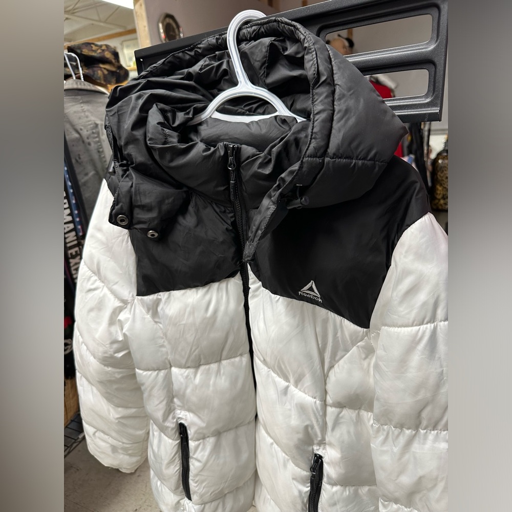 Reebok Jacket - Picture 2 of 5